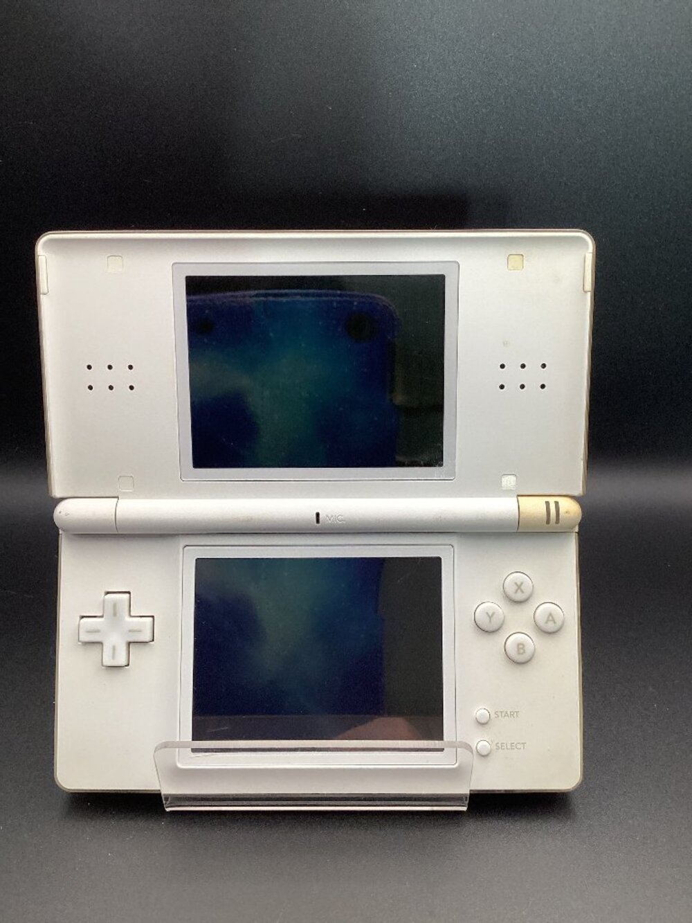 Nintendo DS Lite White USG-001 Powers On No Display No Battery Cover USA AS-IS!!